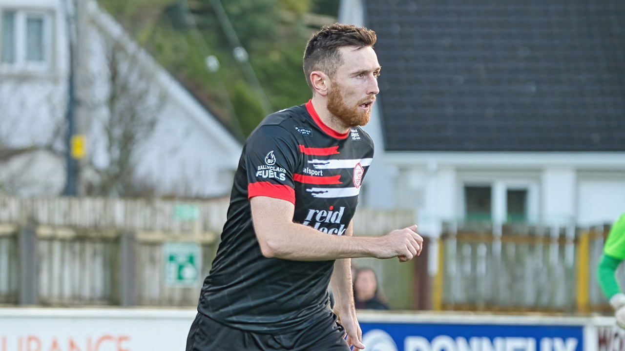 Transfer News | Howard Beverland departs